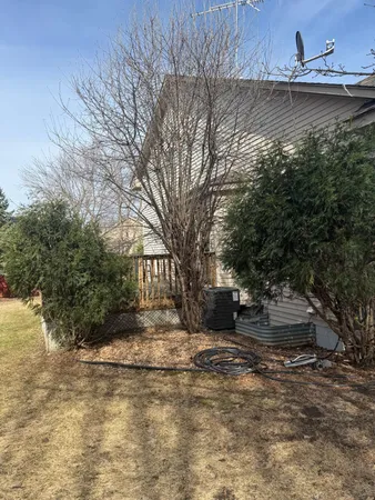 $375,000 | 4426 Ladyslipper Avenue North, Brooklyn Park, MN 55443