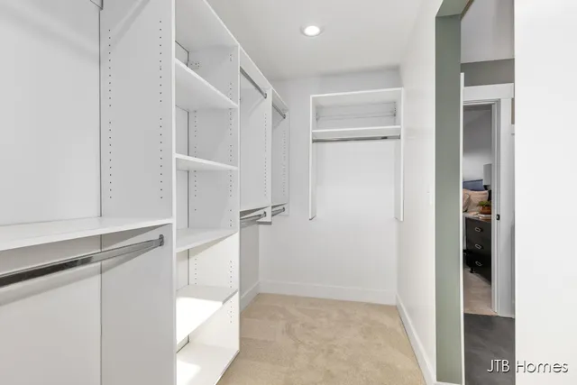 $530,000 | 1460 Kimber Drive, Unit 117, Lowell, MI 49331