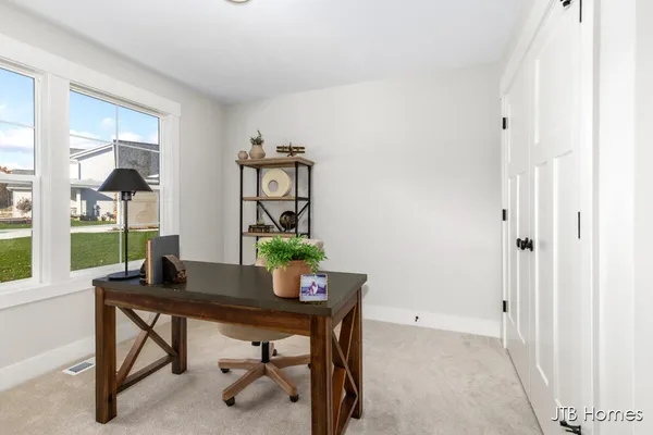 $515,000 | 1460 Kimber Drive, Unit 117, Lowell, MI 49331