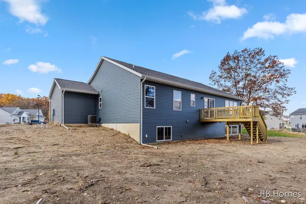 $515,000 | 1460 Kimber Drive, Unit 117, Lowell, MI 49331