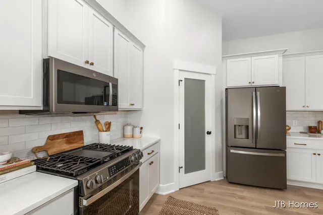 $530,000 | 1460 Kimber Drive, Unit 117, Lowell, MI 49331