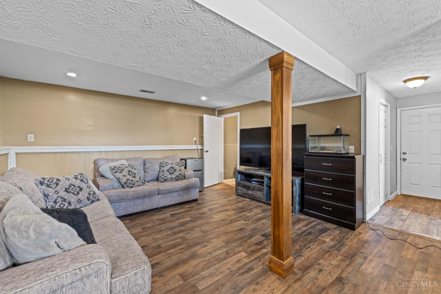 678 Ridgeview Drive Harrison, OH 45030 - Photo 24 of 37 Gallery Image 24