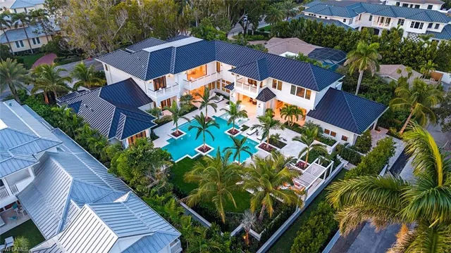 $27,995,000 | 1731 Gordon Drive, Naples, FL 34102