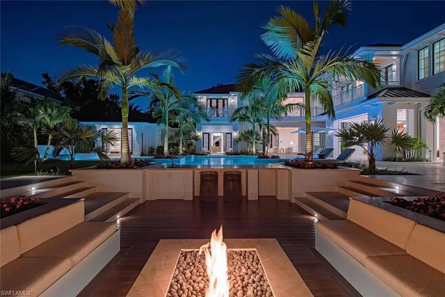 $27,995,000 | 1731 Gordon Drive, Naples, FL 34102