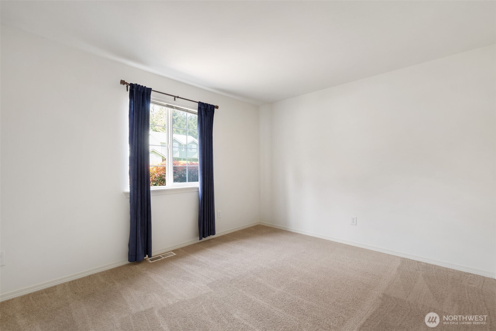 6457 Crossing Place Southwest Port Orchard, WA 98367 - Photo 23 of 36