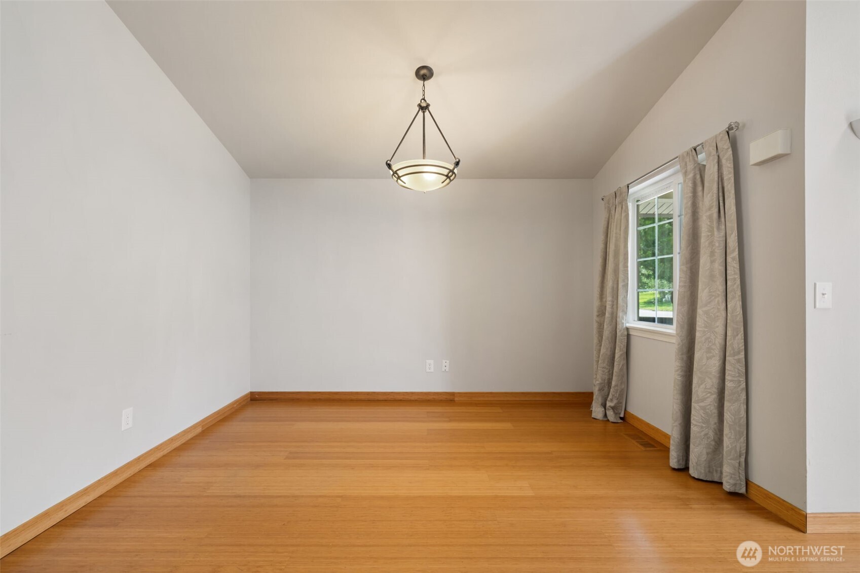 6457 Crossing Place Southwest Port Orchard, WA 98367 - Photo 7 of 36
