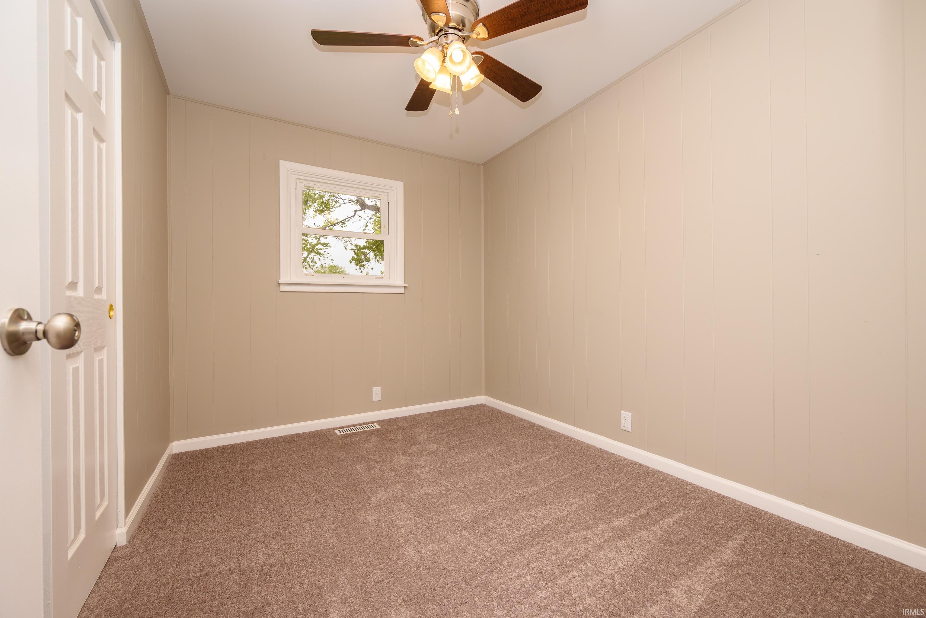 2604 East 27th Street Muncie, IN 47302 - Photo 16 of 34