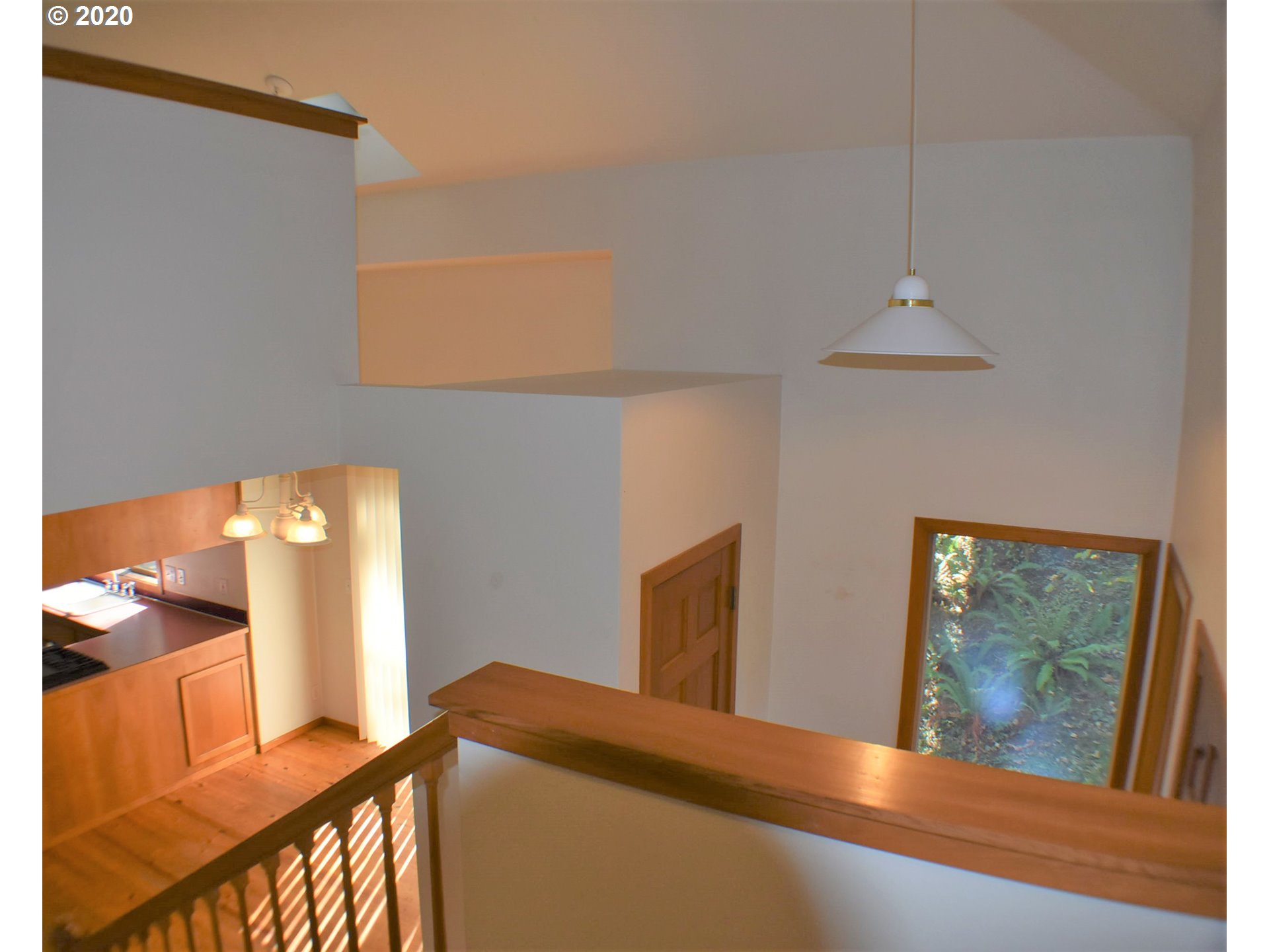 3059 Hendricks Hill Drive Eugene, OR 97403 - Photo 16 of 32