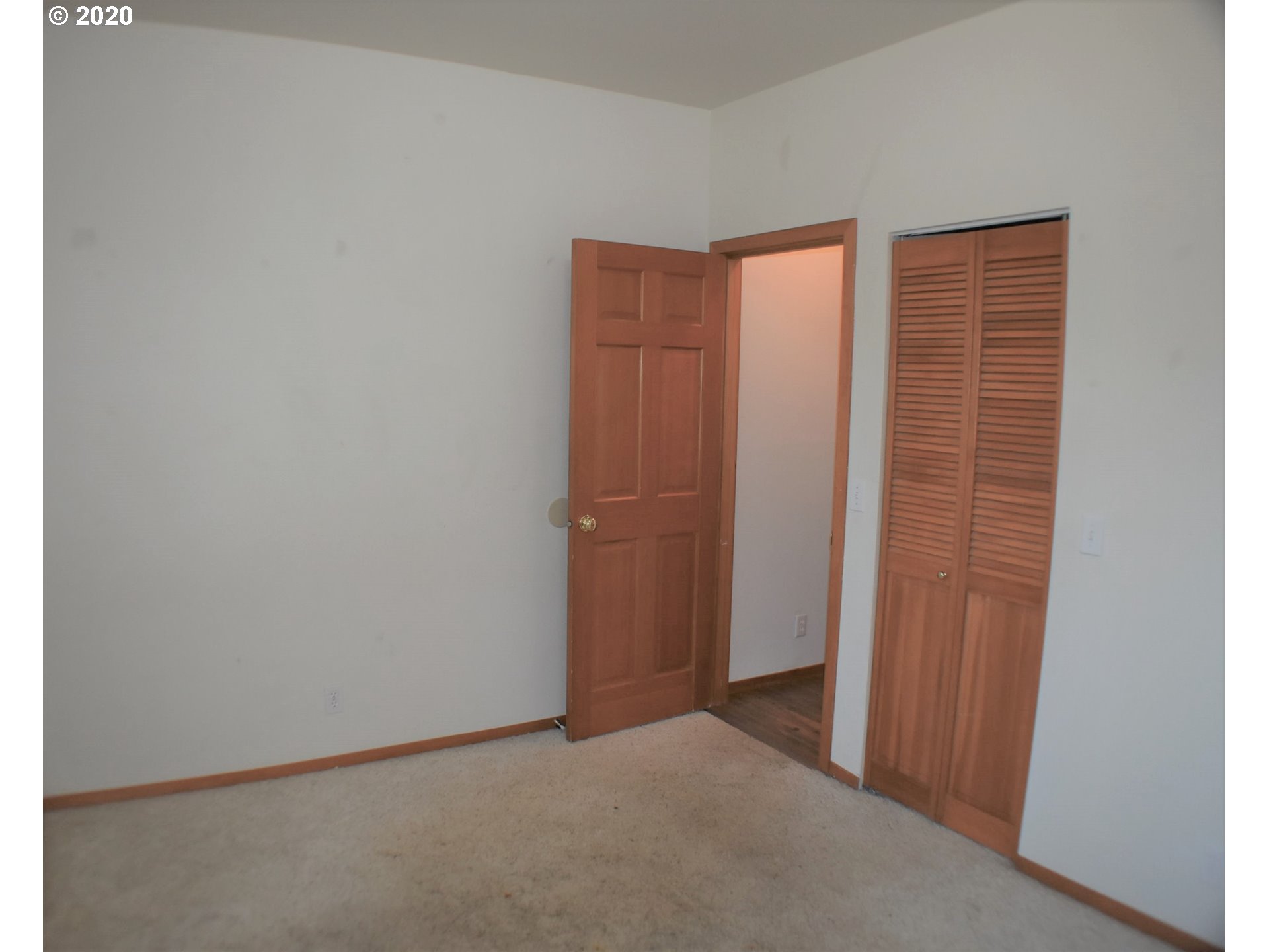 3059 Hendricks Hill Drive Eugene, OR 97403 - Photo 25 of 32