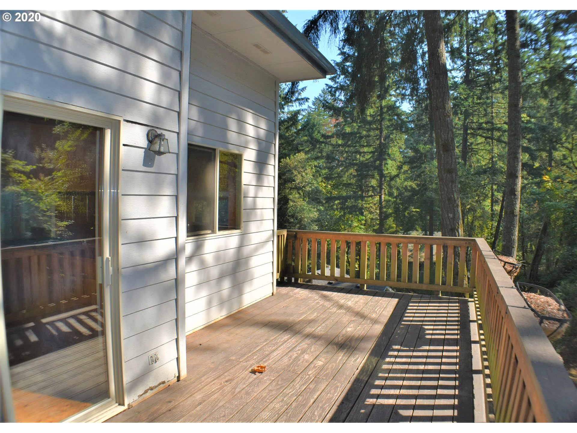 3059 Hendricks Hill Drive Eugene, OR 97403 - Photo 26 of 32