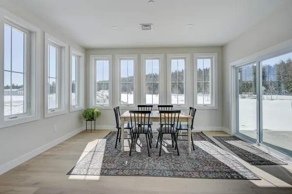 $750,000 | 61 Whispering Pines Place, Unit 7, Center Conway, NH 03813