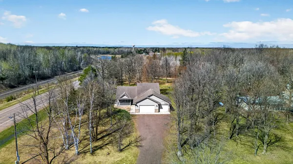 $389,900 | 101 Carriage Hill Drive, Hinckley, MN 55037