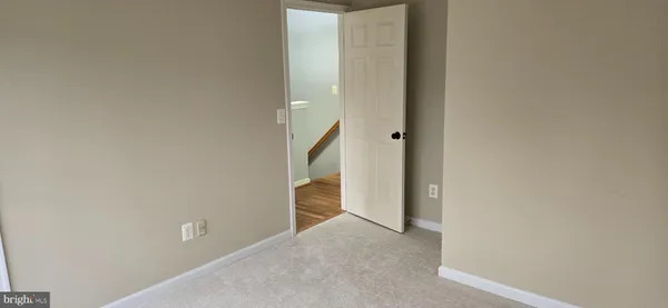 $2,900 | 45689 Paddington Station Terrace, Sterling, VA 20166