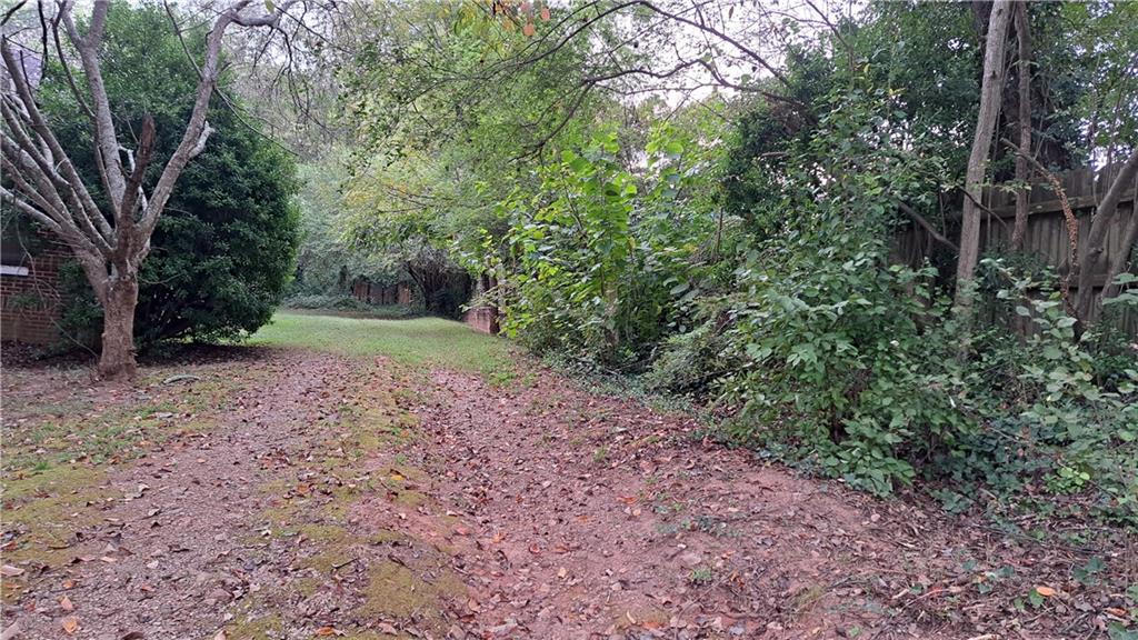 2016 Brockett Road Tucker, GA 30084 - Photo 8 of 9 Gallery Image 8