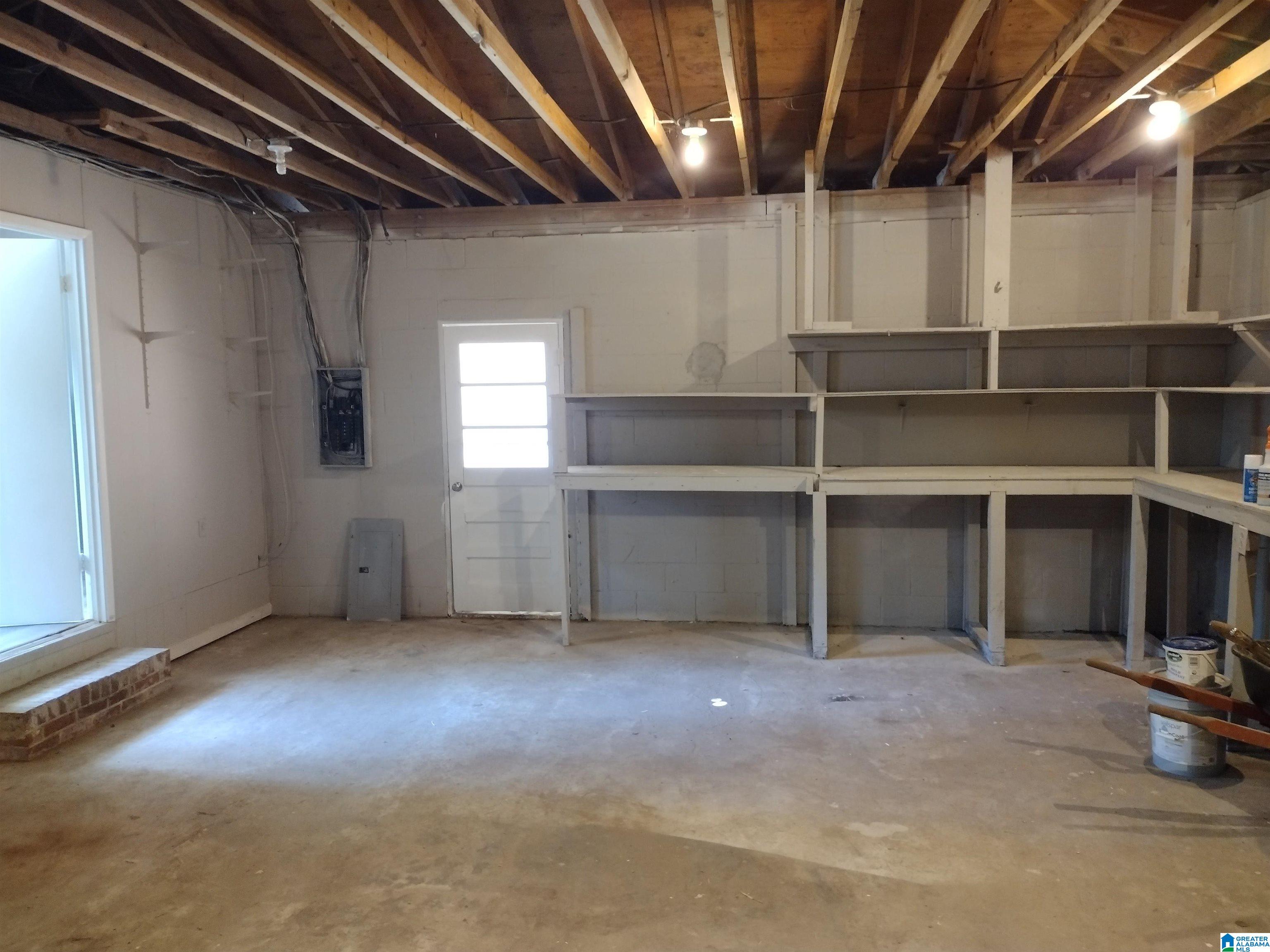 404 Shamrock Avenue Weaver, AL 36277 - Photo 19 of 47