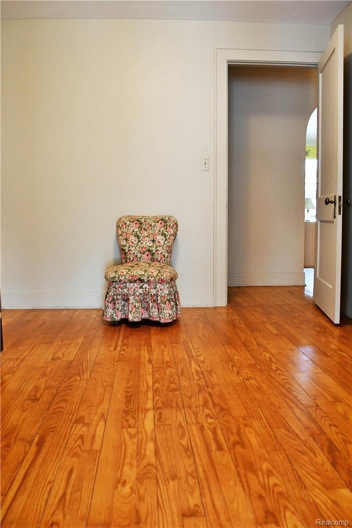 18365 Beverly Road Franklin, MI 48025 - Photo 28 of 48 DSC_0359 (2).jpg