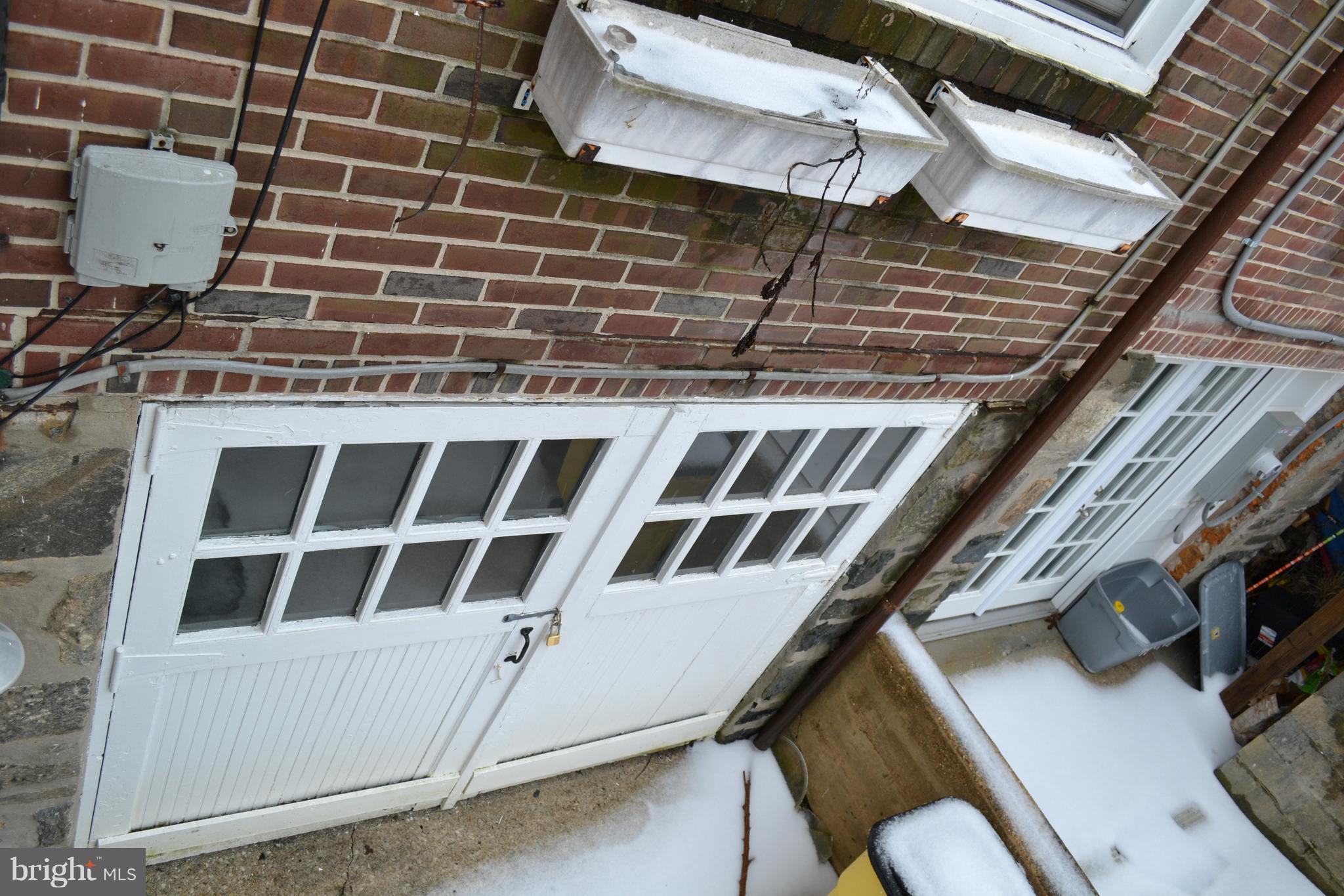 324 Hopkins Road Baltimore, MD 21212 - Photo 9 of 12 Exterior (Rear)