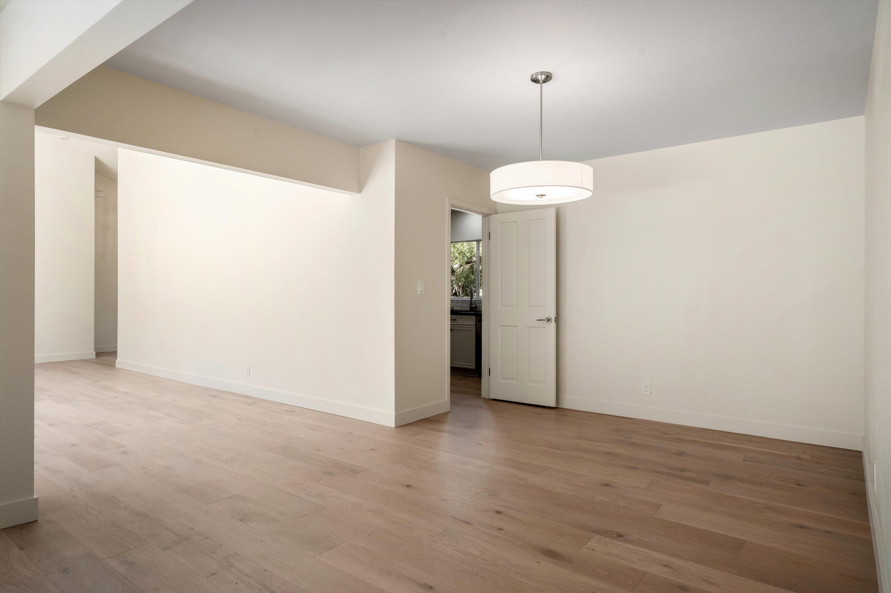 579 Hot Springs Road Montecito, CA 93108 - Photo 9 of 28 Living/Dining
