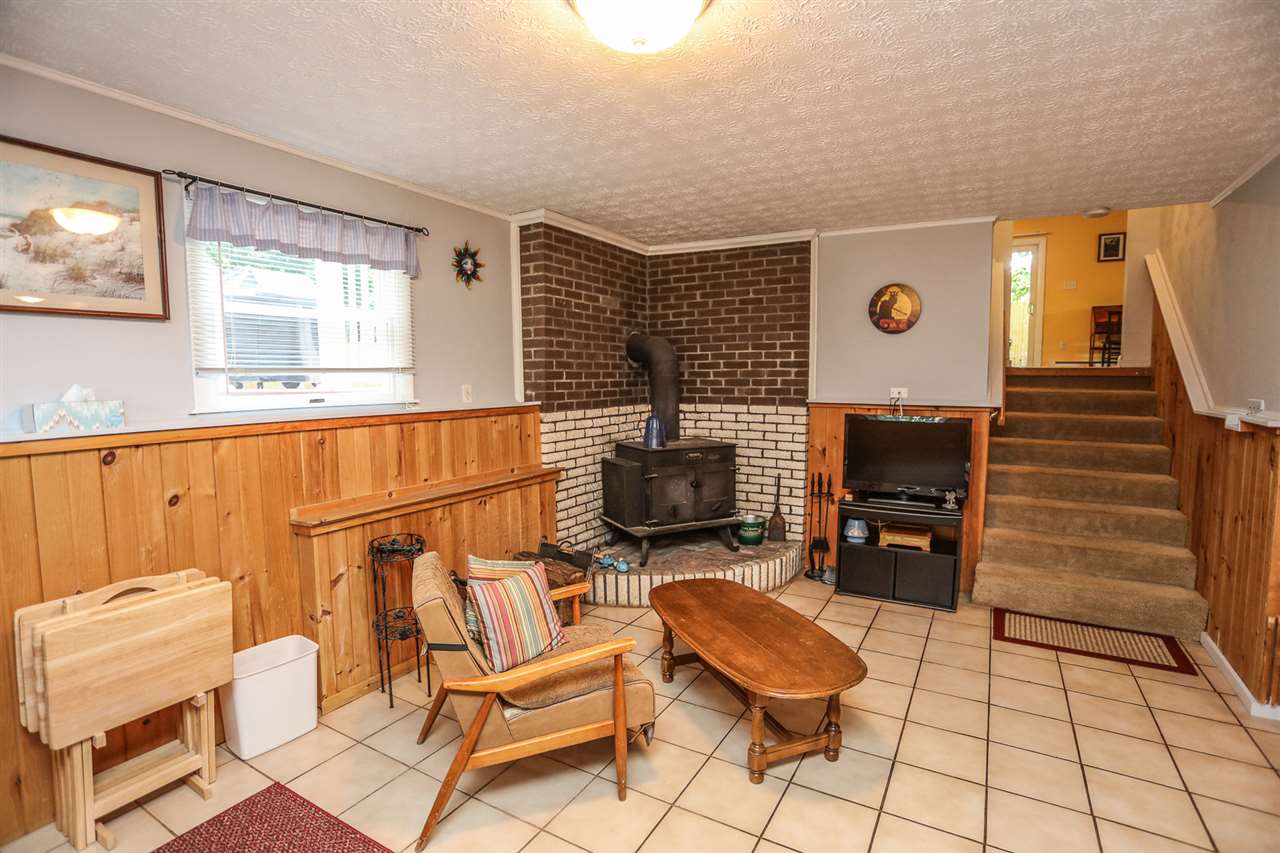 1125 Wellington Road Manchester, NH 03104 - Photo 8 of 40 Gallery Image 8
