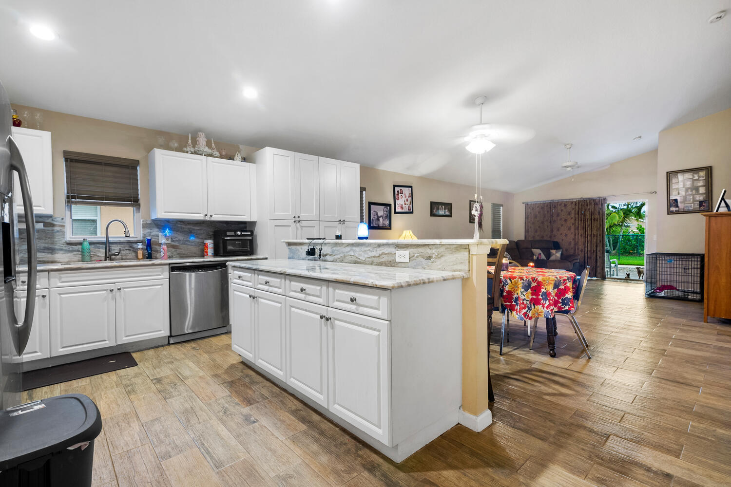 2537 Southwest Riviera Road Stuart, FL 34997 - Photo 3 of 18 2537 SW Riviera Rd-large-002-002-Justin