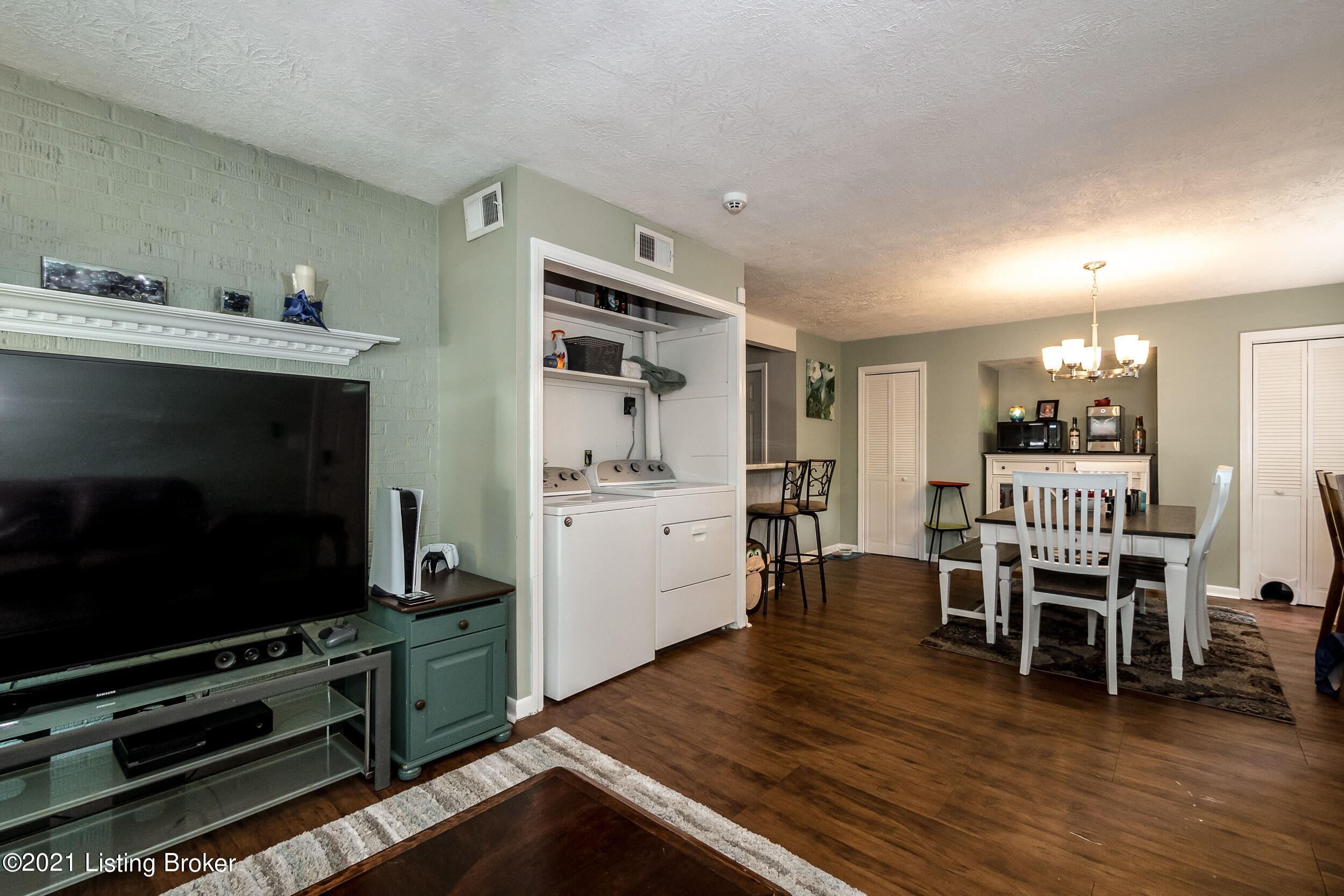 3404 Dell Road Louisville, KY 40299 - Photo 32 of 42 3404 Dell Road-35