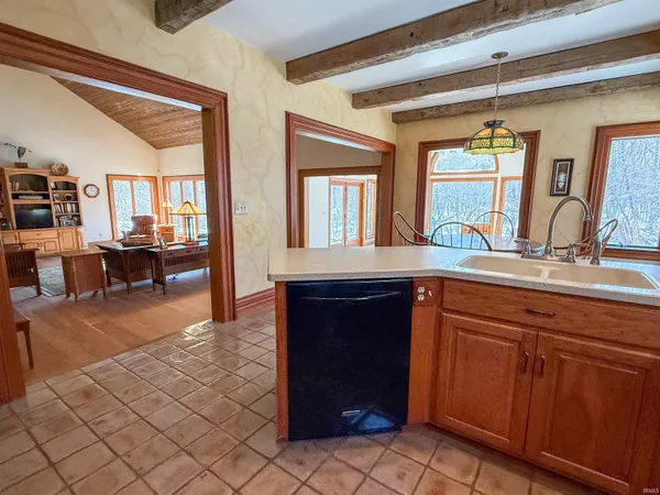 $1,595,000 | 311 West 375 North, Rochester, IN 46975