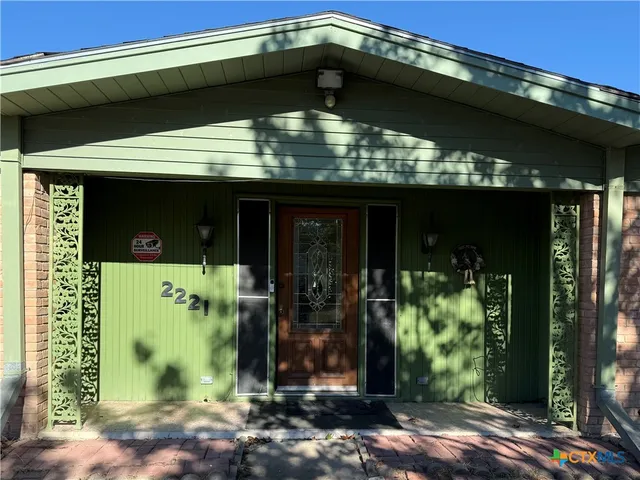 a view of a entryway door of the house