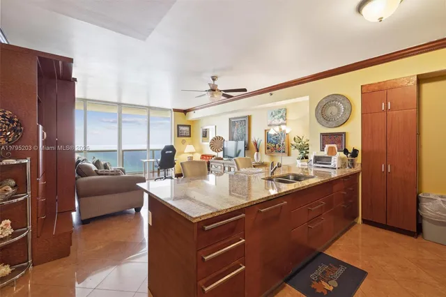 $3,400 | 1830 South Ocean Drive, Unit 4712, Hallandale Beach, FL 33009