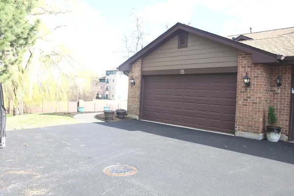a view of a yard with a tree