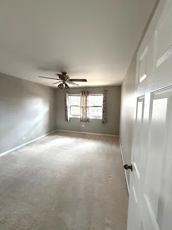 $389,900 | 15 Indian Trail Drive, Unit 15, Westmont, IL 60559