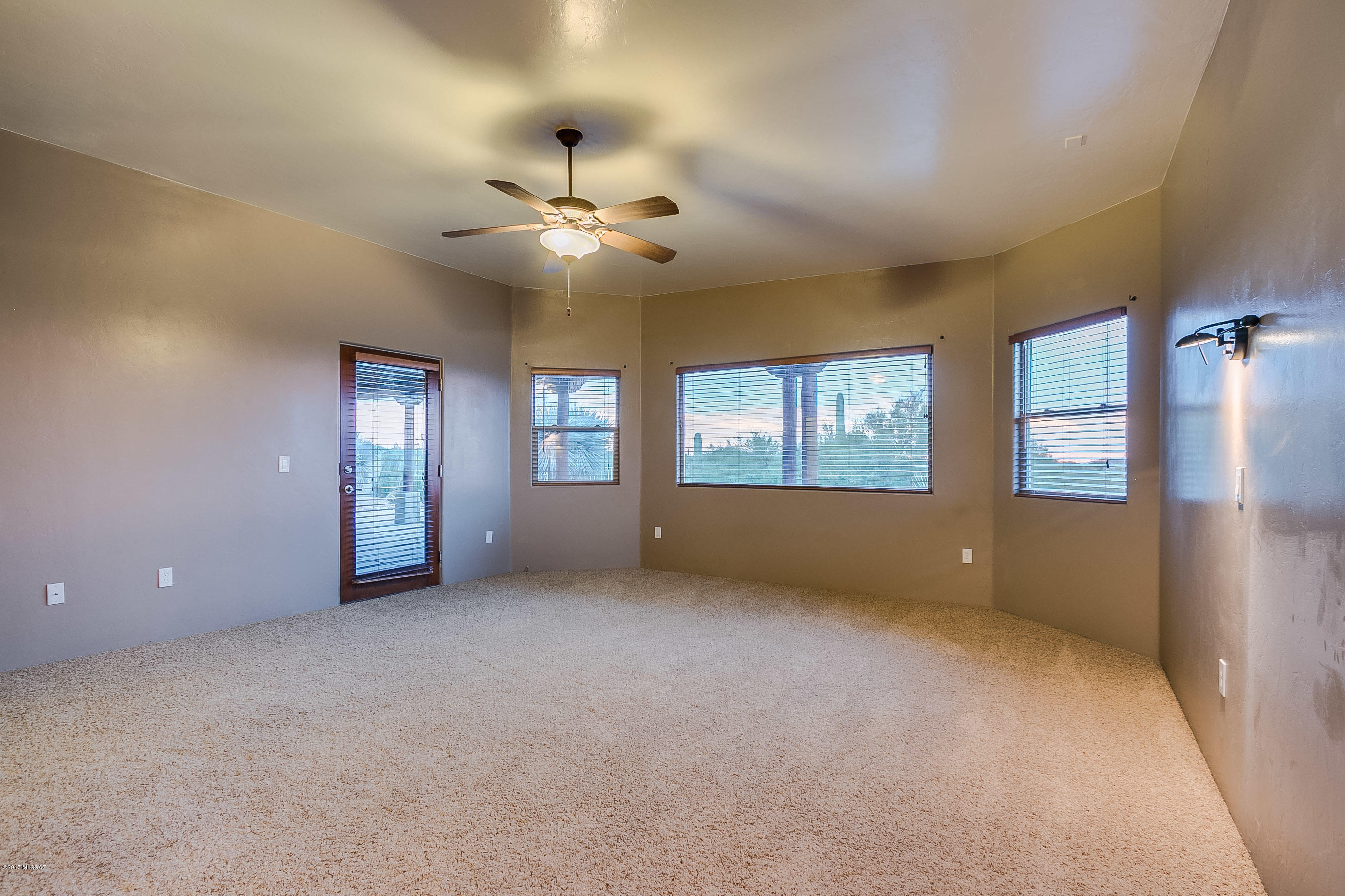 8674 South Long Bar Ranch Place Vail, AZ 85641 - Photo 9 of 29