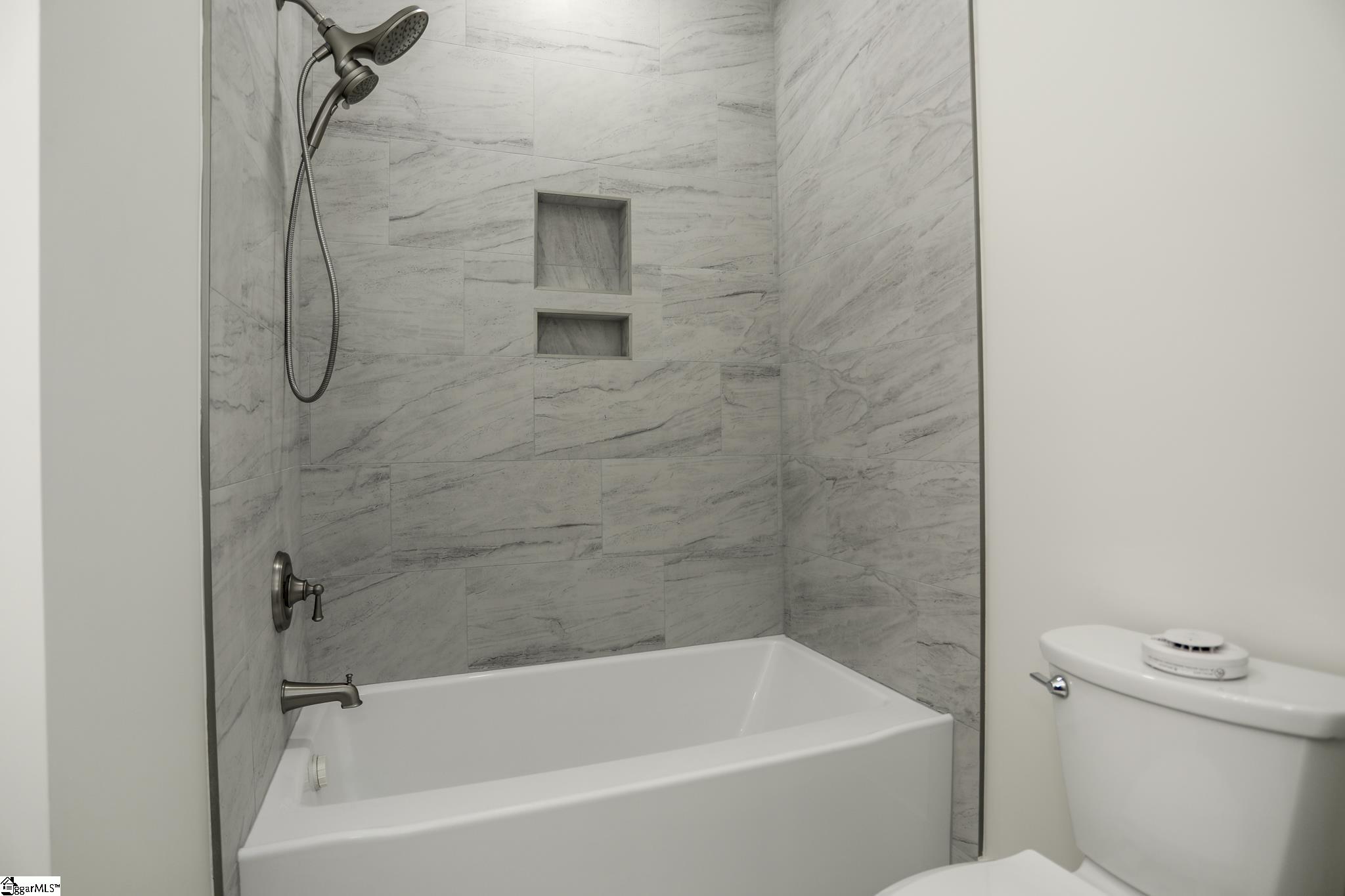 14 Ferncrest Drive Greenville, SC 29605 - Photo 19 of 28