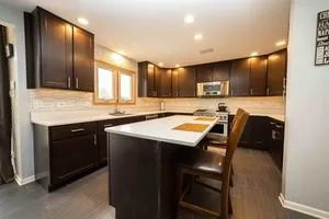 $660,000 | 16857 Deer Path Drive, Homer Glen, IL 60491