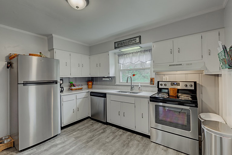 2313 Amsterdam Road Fort Mitchell, KY 41017 - Photo 4 of 18 Gallery Image 4