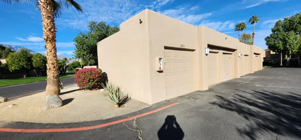 a view of a house with a tub