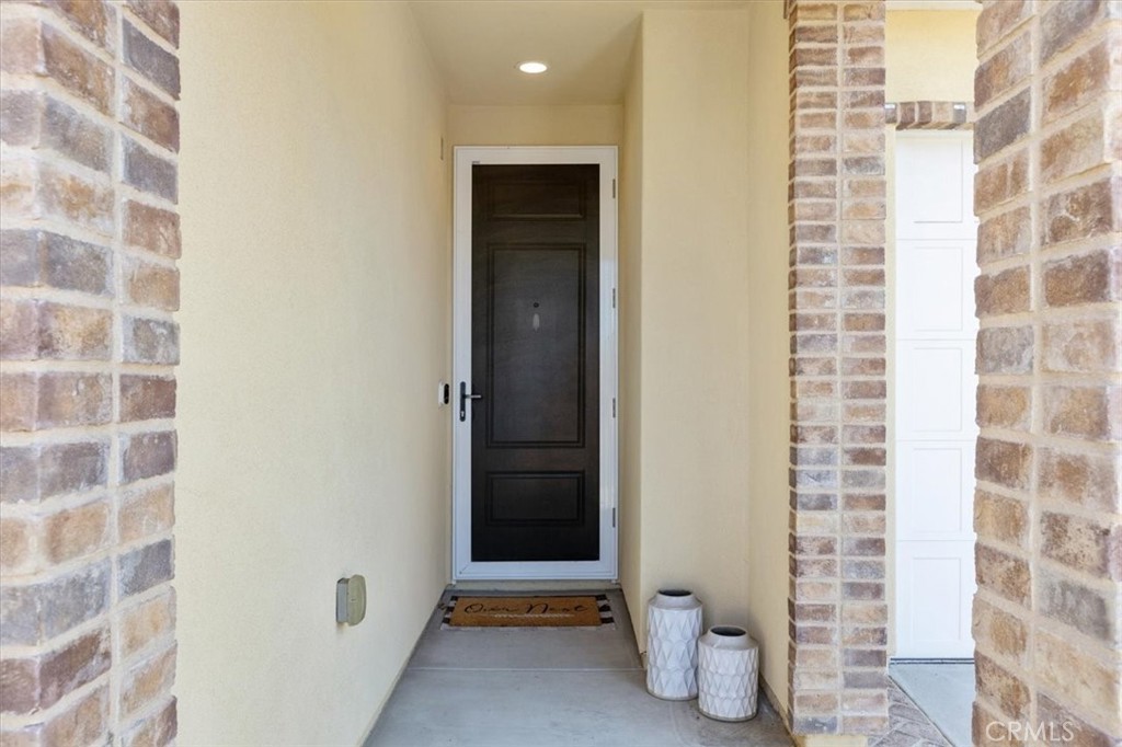 226 Treasure Drive San Marcos, CA 92078 - Photo 3 of 53