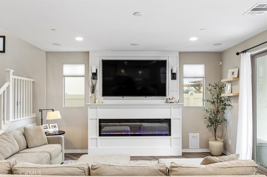 226 Treasure Drive San Marcos, CA 92078 - Photo 5 of 53