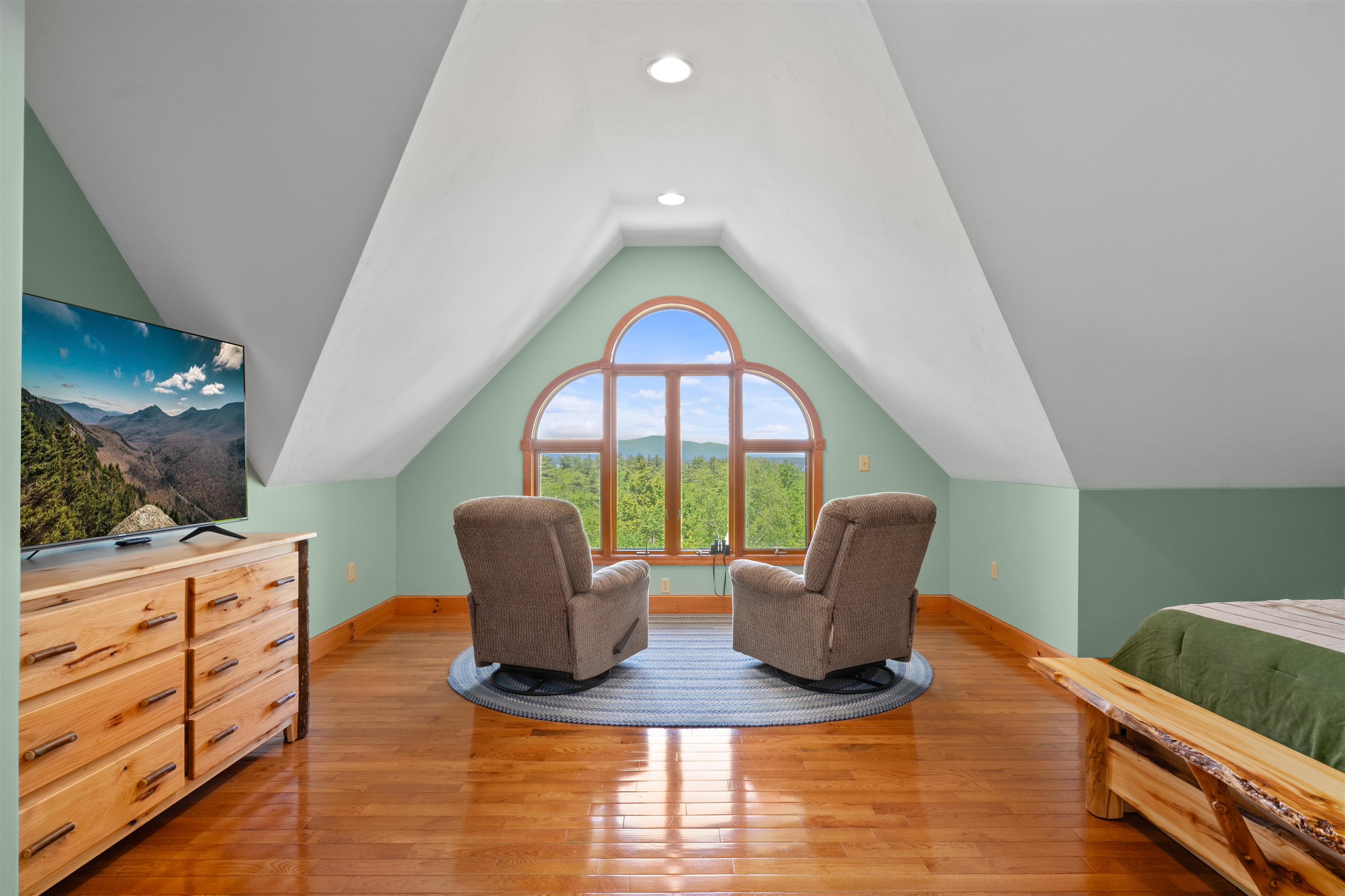 124 Tate Road Gilford, NH 03249 - Photo 19 of 59