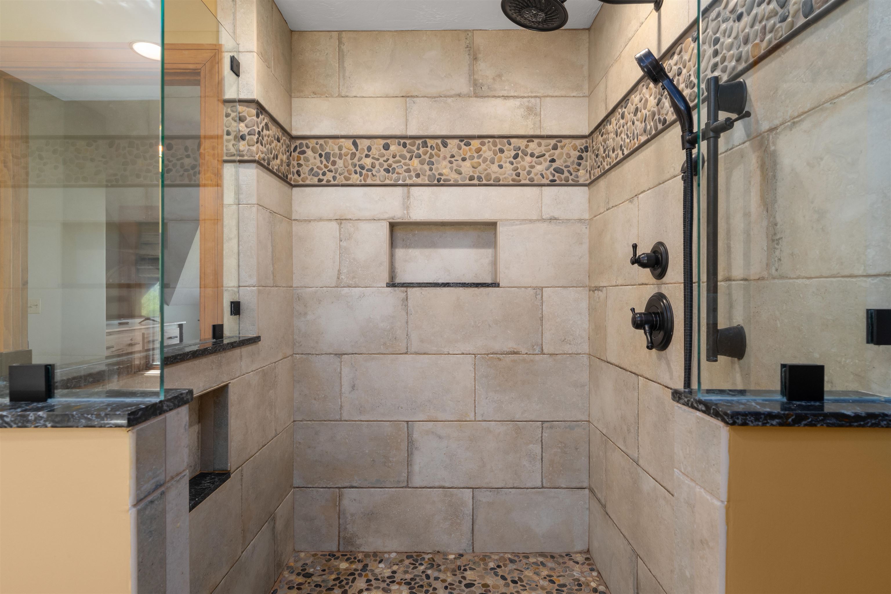 124 Tate Road Gilford, NH 03249 - Photo 24 of 59