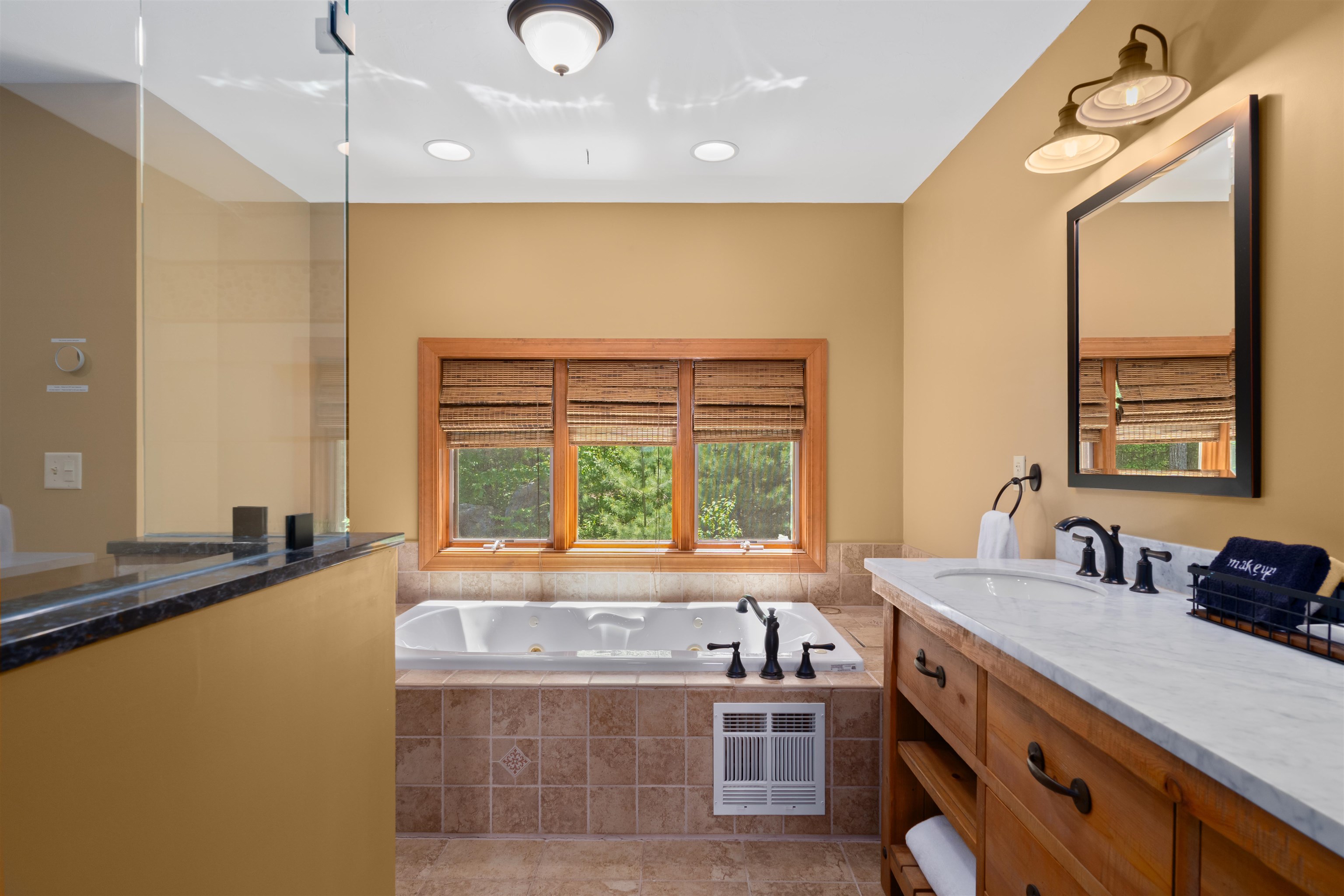 124 Tate Road Gilford, NH 03249 - Photo 25 of 59