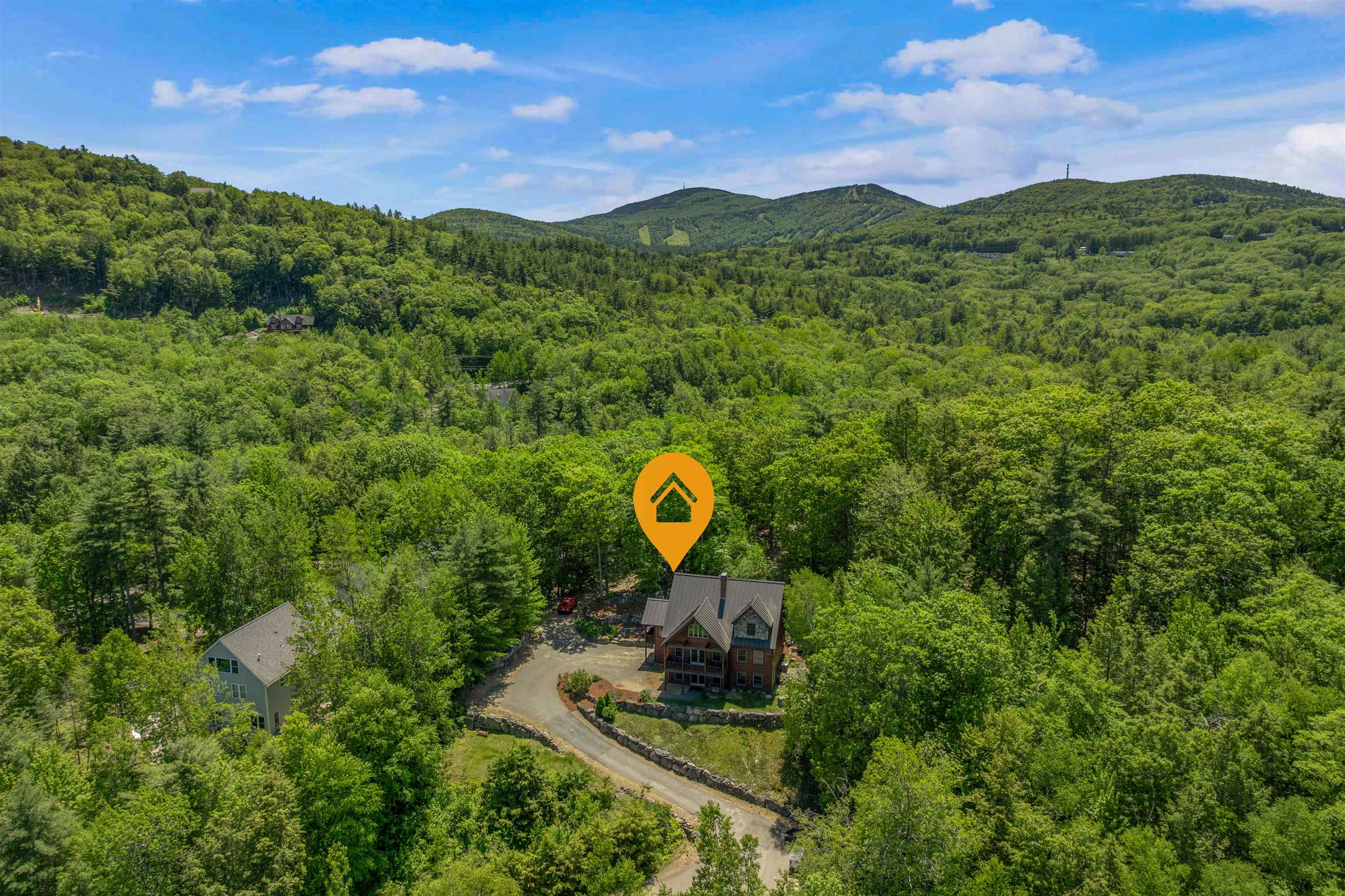 124 Tate Road Gilford, NH 03249 - Photo 4 of 59