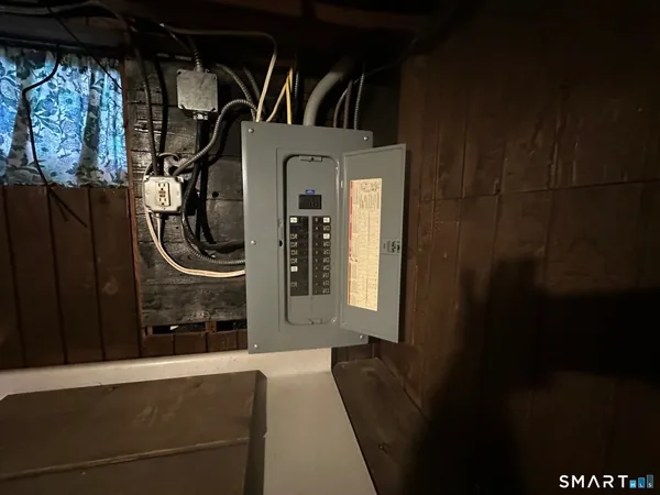 a view of a entryway