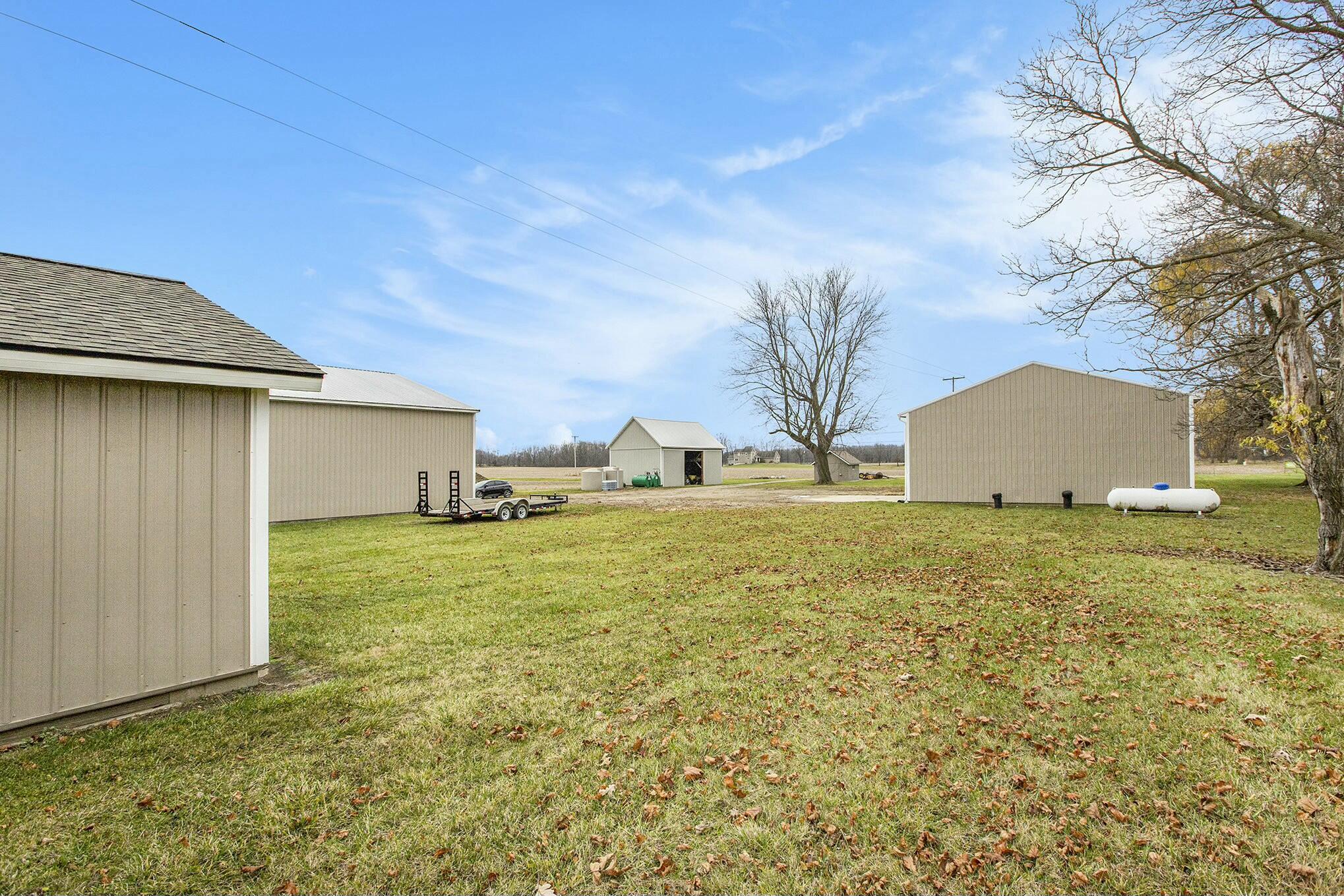2575 Peckins Road Chelsea, MI 48118 - Photo 13 of 24 2575 Peckins Road Picture 13