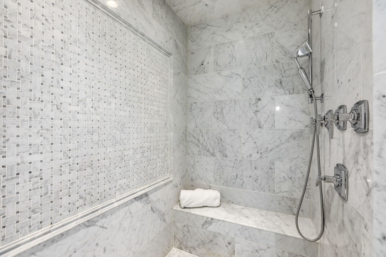 209 North Green Bay Road Lake Forest, IL 60045 - Photo 31 of 51