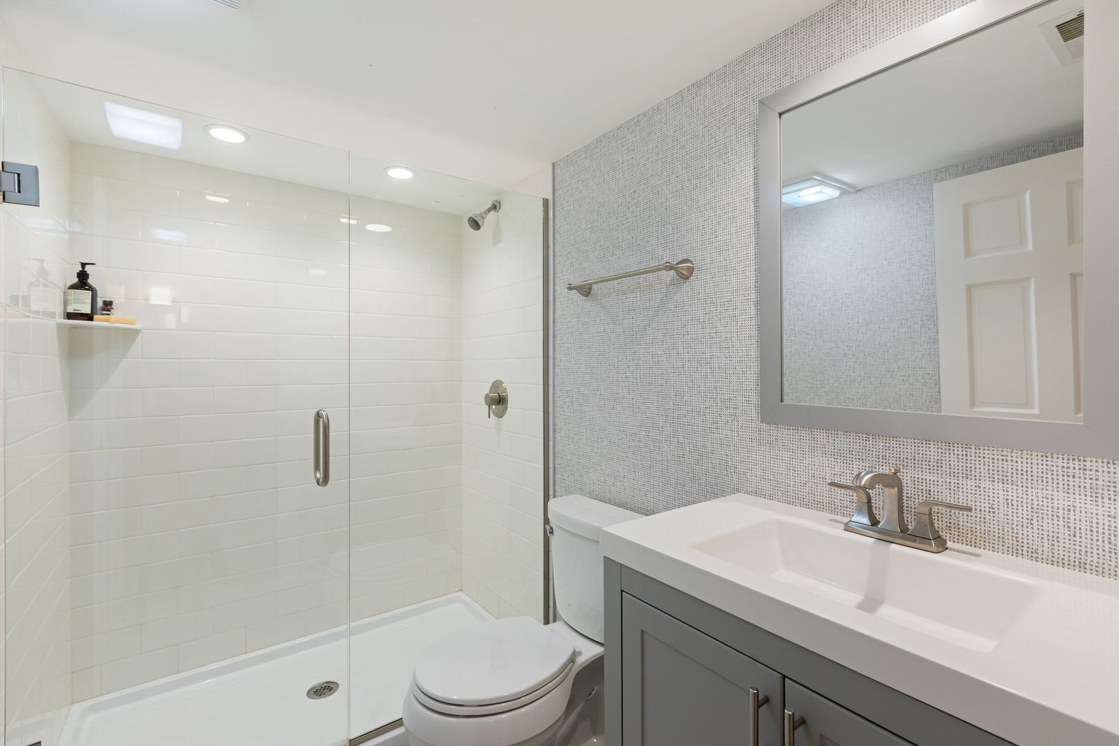 209 North Green Bay Road Lake Forest, IL 60045 - Photo 40 of 51