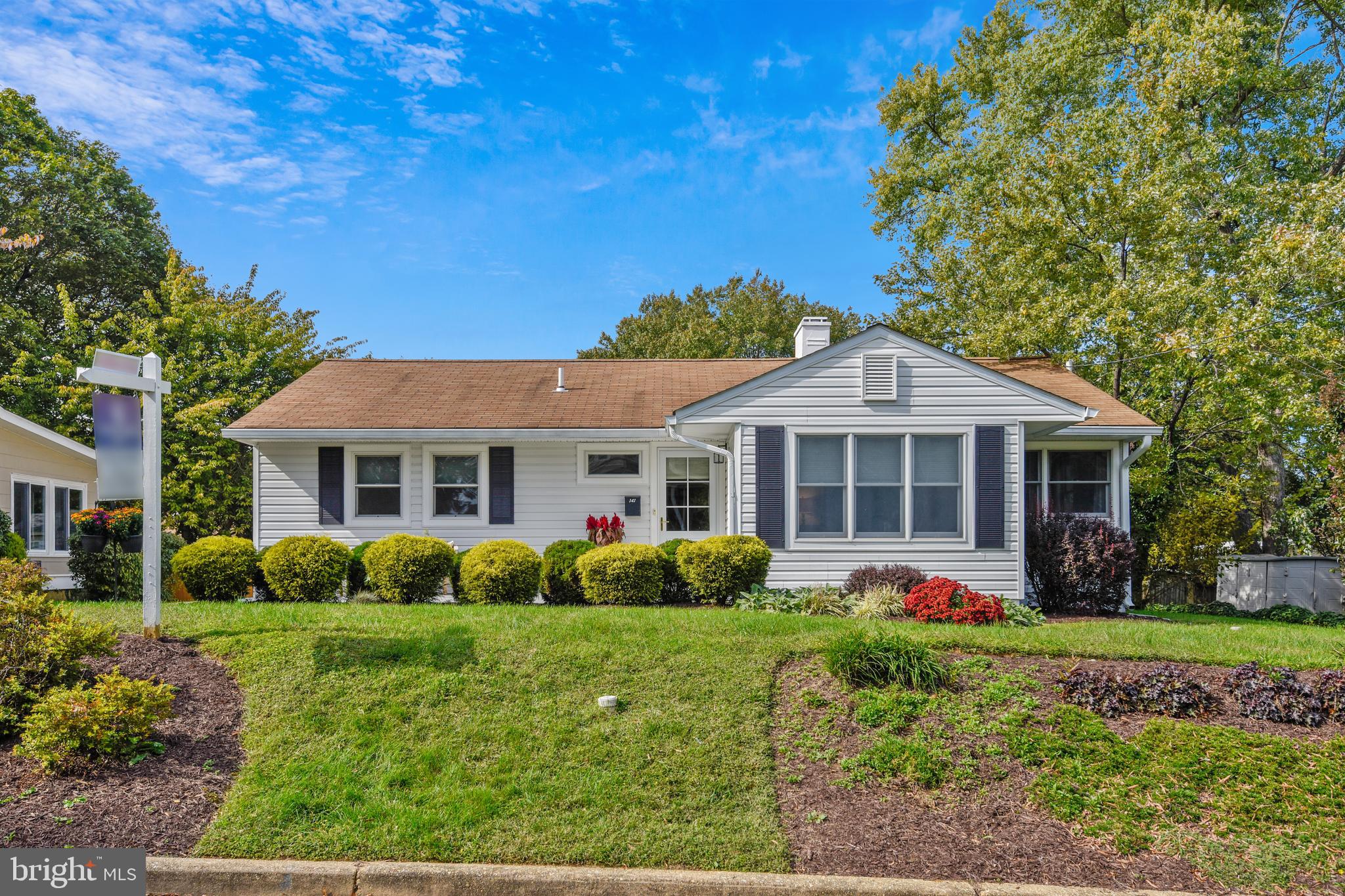 141 Sumner Road Annapolis, MD 21401 - Photo 1 of 39 View of the front of 141 Sumner Rd.