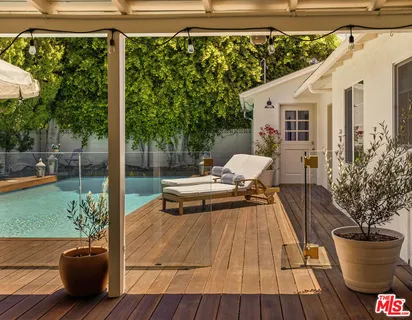 $1,995,000 | 4600 Varna Avenue, Sherman Oaks, CA 91423