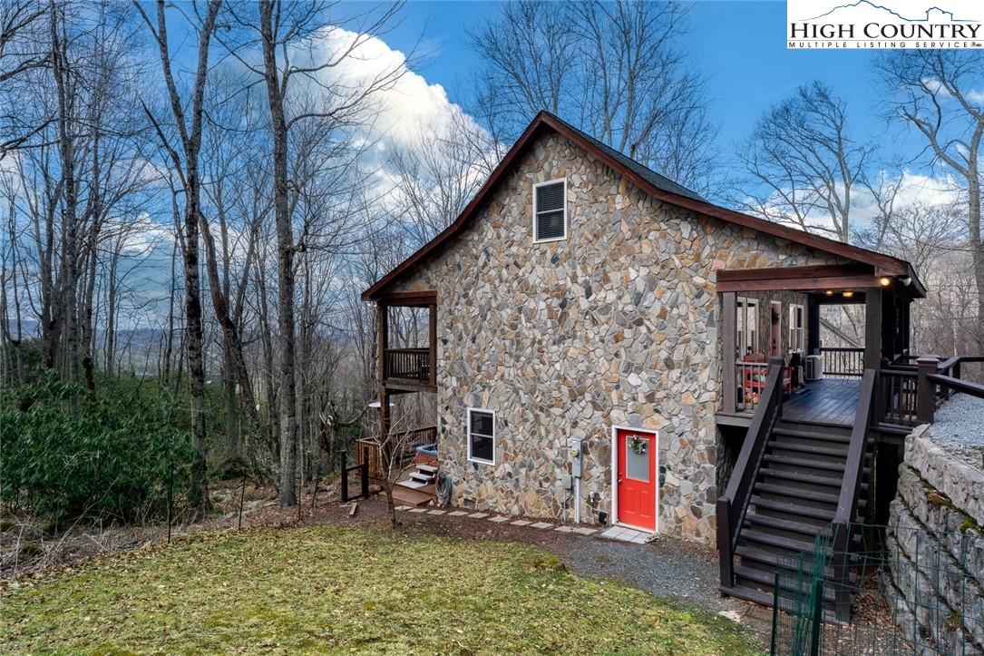 214 Sugar Bear Ridge Lane Banner Elk, NC 28604 - Photo 39 of 46