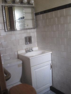16453 Spaulding Avenue Markham, IL 60428 - Photo 9 of 15