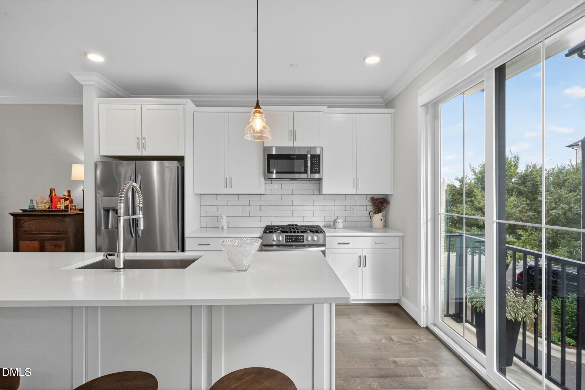 30-web-or-mls-1610-draper-view-loop-102-